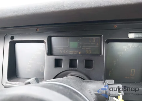 1988 Chevrolet Corvette из США, поврежденный, VIN 1G1YY2187J5105482